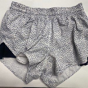 Lululemon Shorts - Size 4
